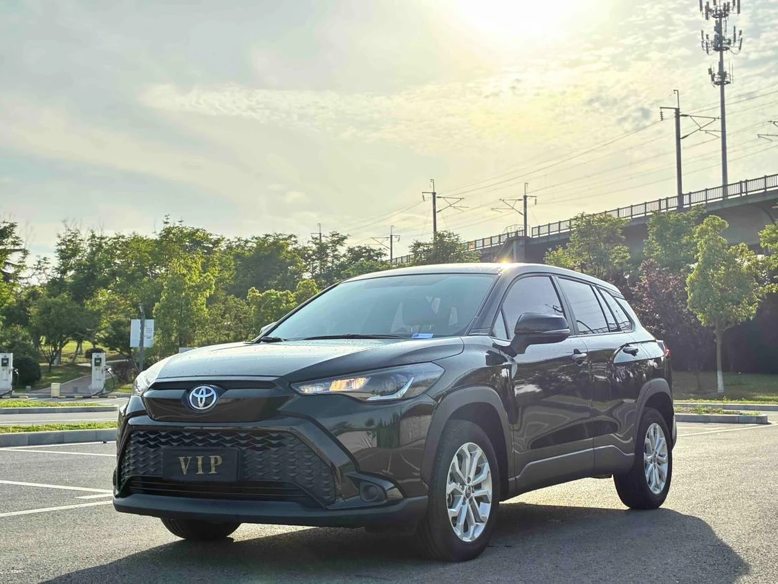 Toyota Frontlander 2.0L CVT Elite Edition