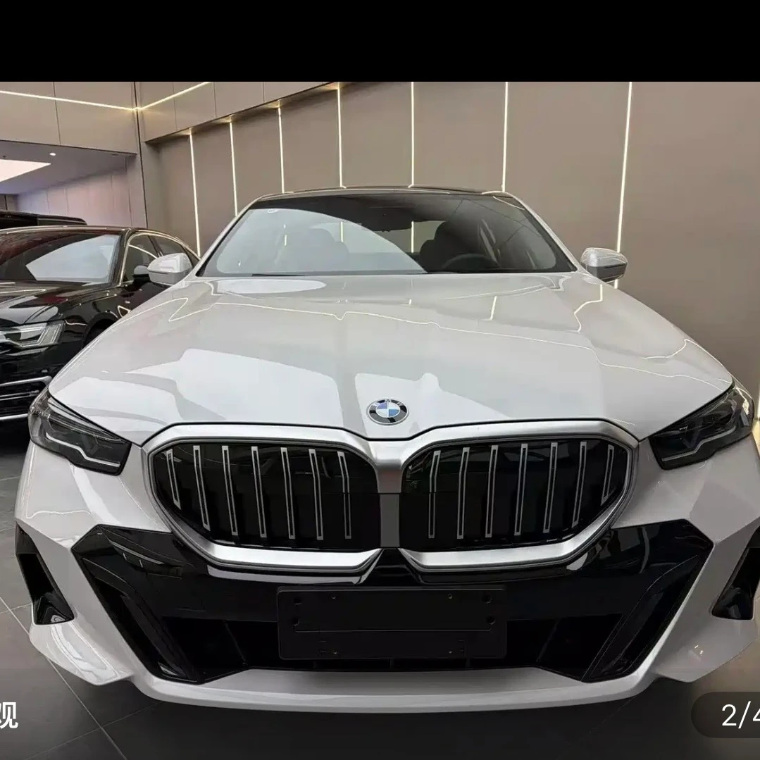 BMW 530Li Leading