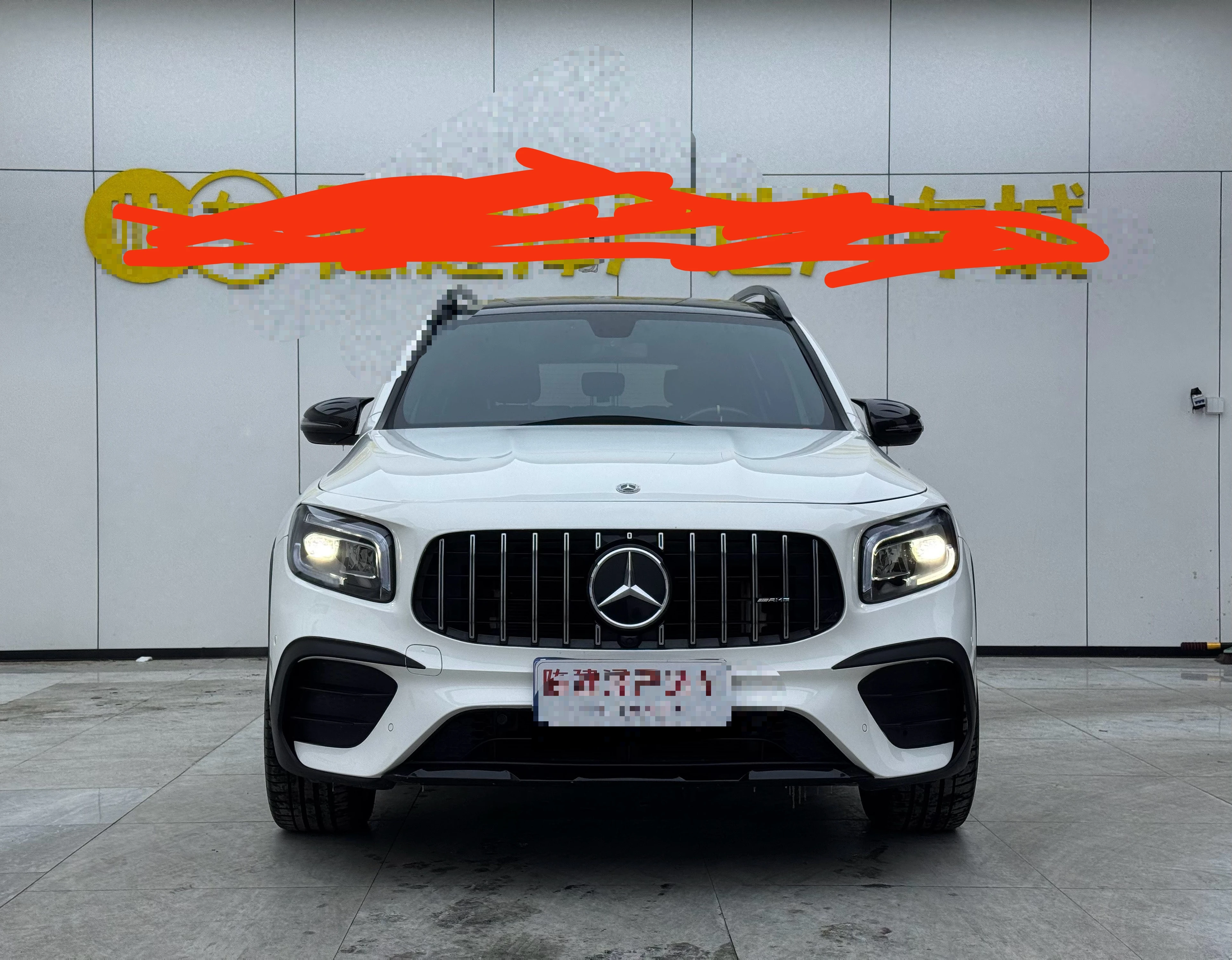 Mercedes-Benz GLB 200