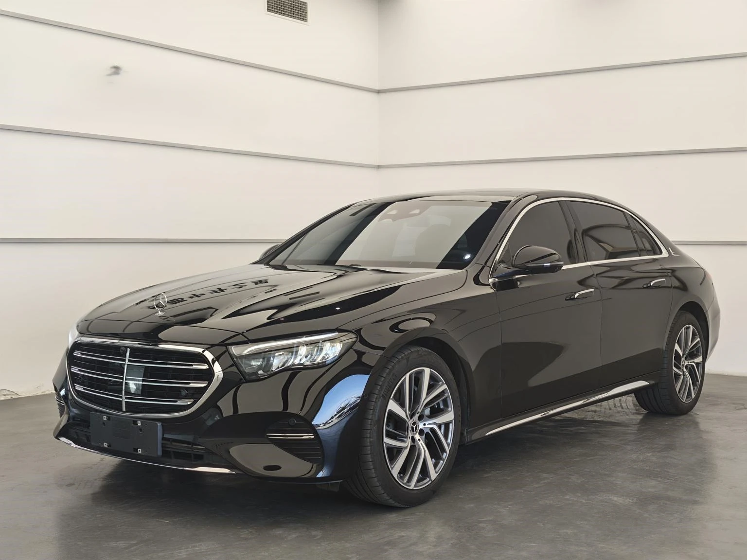 Mercedes-Benz E-Class E300 L Facelift Fashion