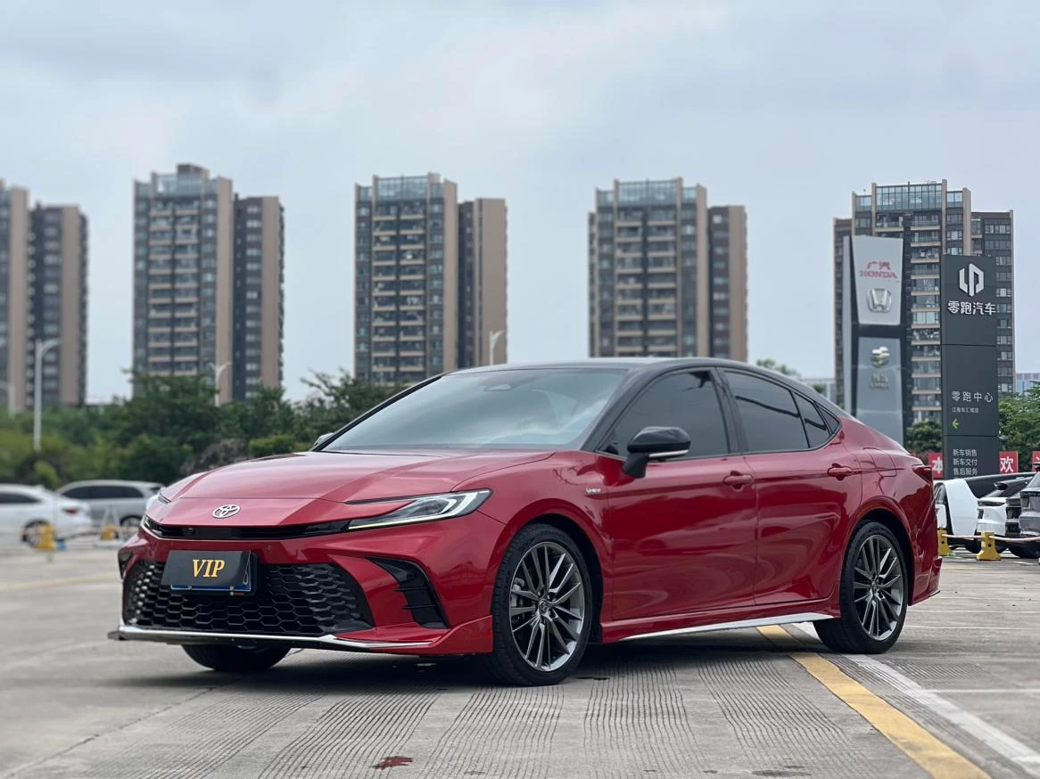 Toyota Camry Hybrid 2.0HS Sport Edition