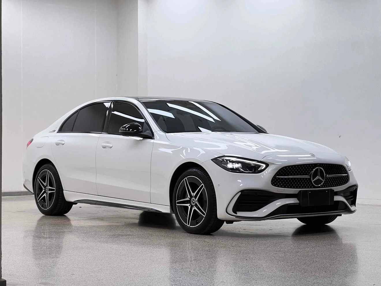 Mercedes-Benz C-Class C260L Facelift Sport Edition