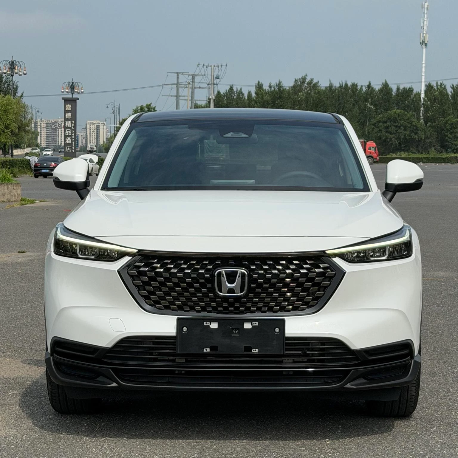 Honda XR-V 1.5L CVT Hot Trend Edition - exterior