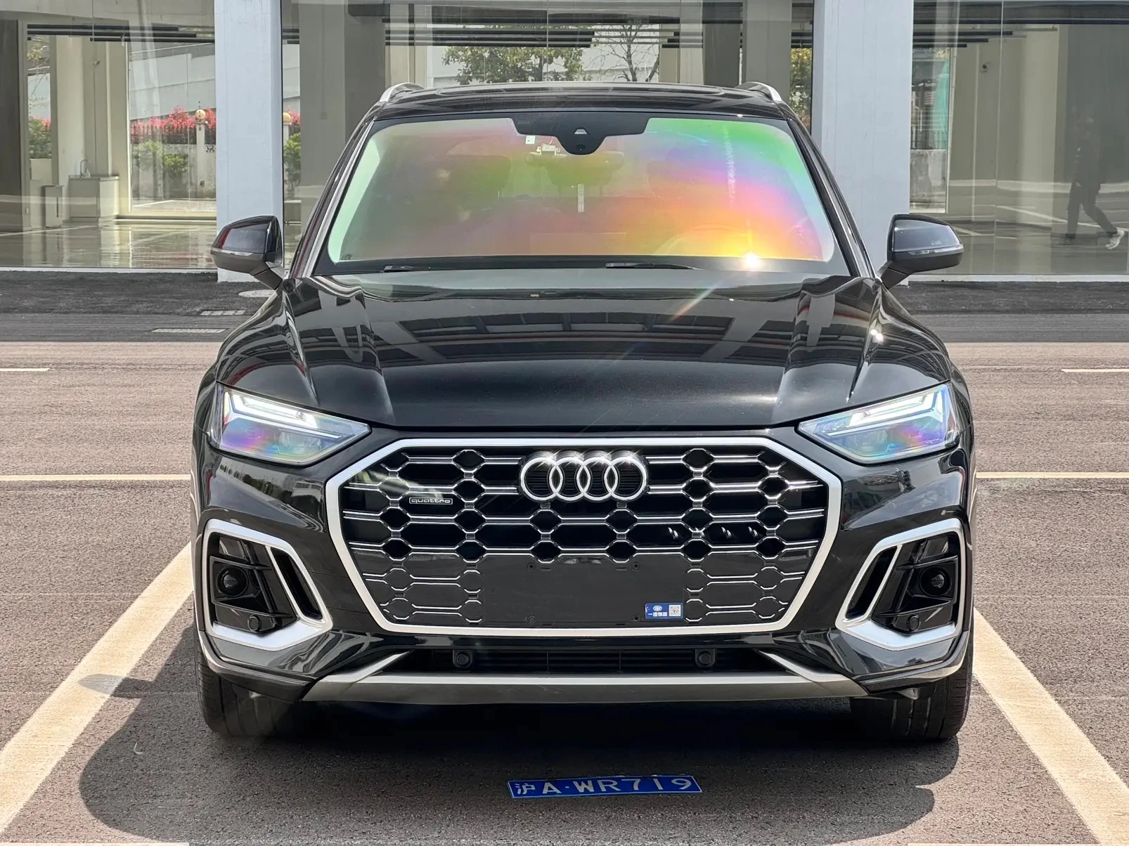 Audi Q5L 40T Luxury Dynamic - exterior