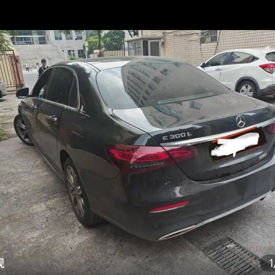 Mercedes-Benz E-Class E300L Fashion - exterior