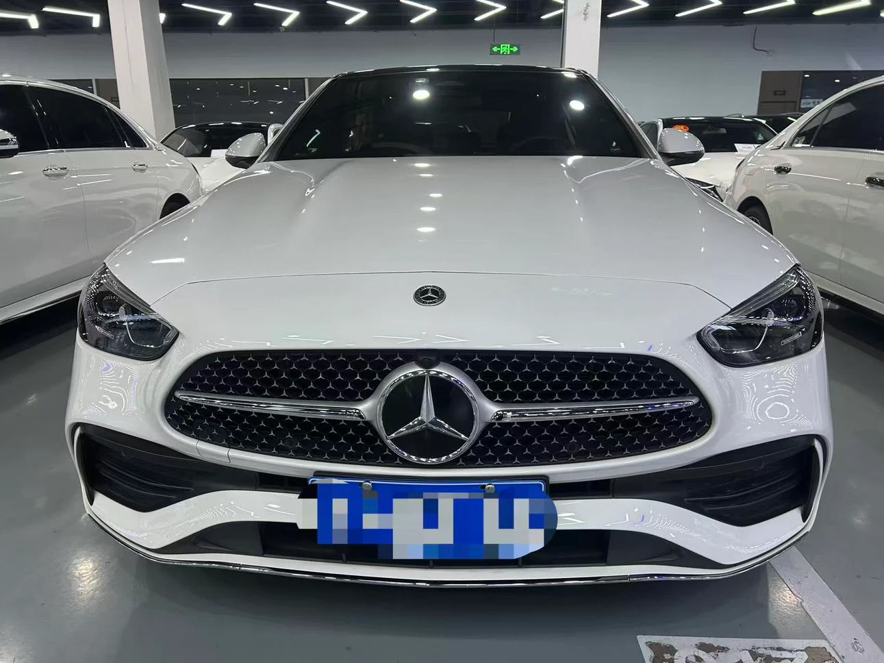 Mercedes-Benz C-Class  260 L Sport Edition - exterior