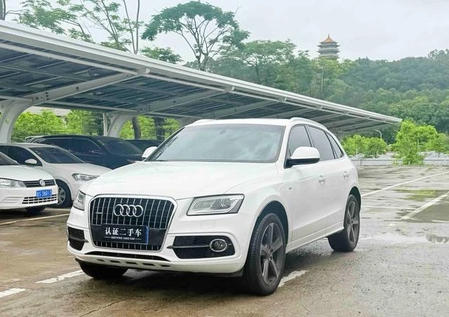 Audi Q5 45 TFSI Sport