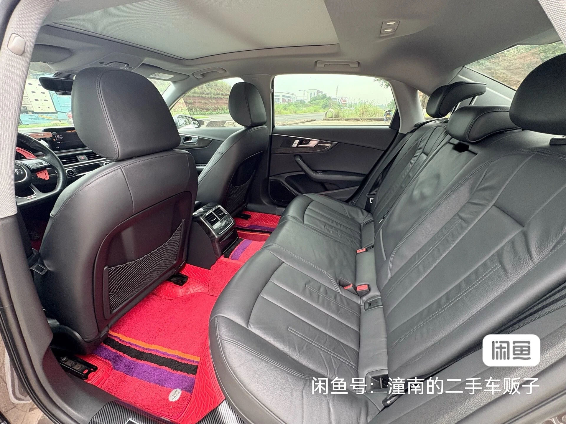 Audi A4L  - interior