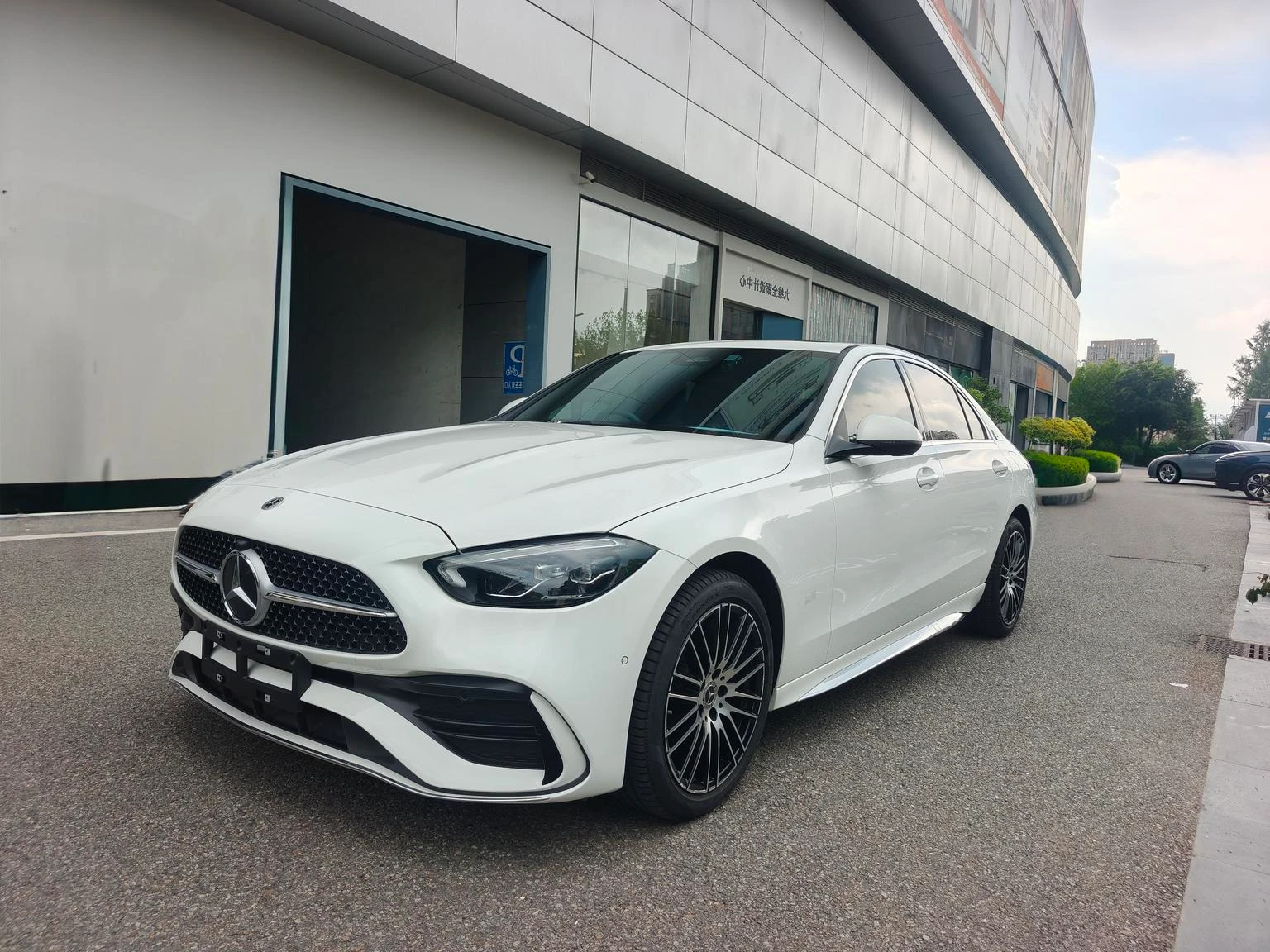 Mercedes-Benz C-Class C200 L Sport