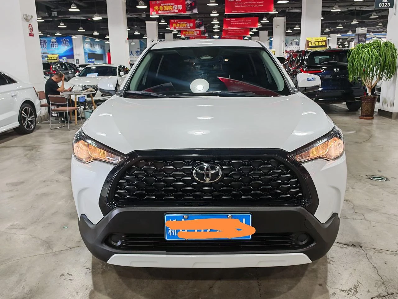 Toyota Corolla Cross 2.0L CVT Pioneer Edition - exterior