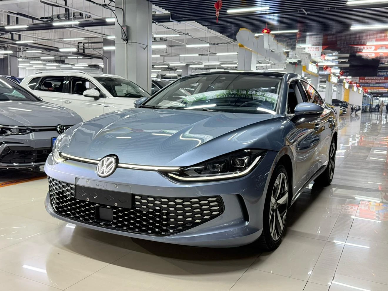 Volkswagen Lamando L 280TSI DSG Cool Spicy Edition