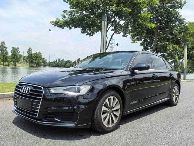 Audi A6L 30 FSI Comfort