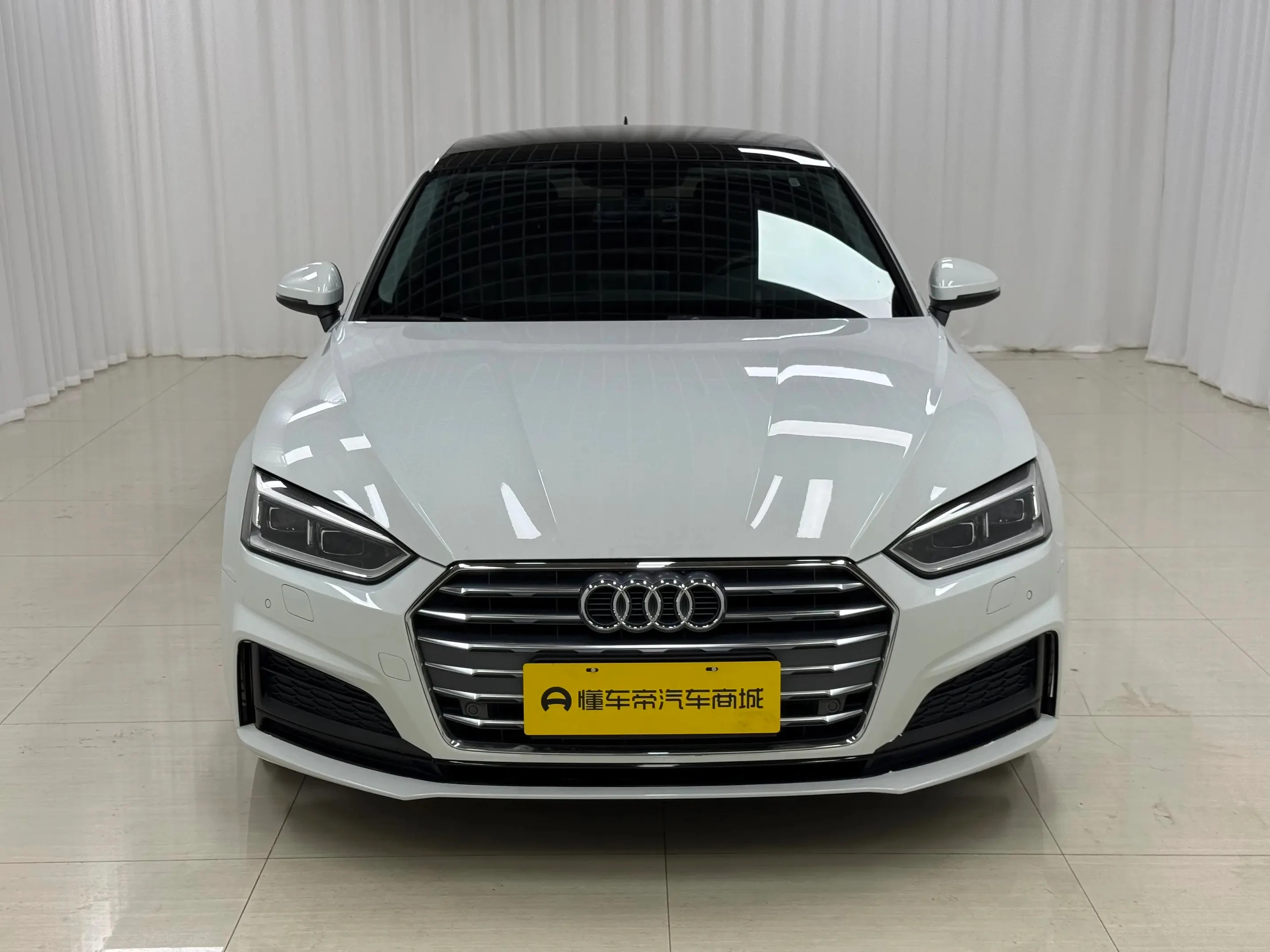 Audi A5 40 TFSI Sport Trim - exterior