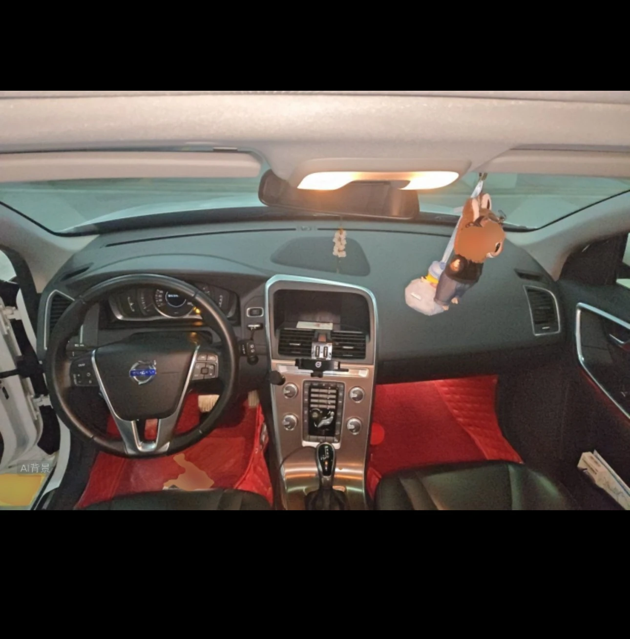 Volvo XC60 T5 AWD  - interior