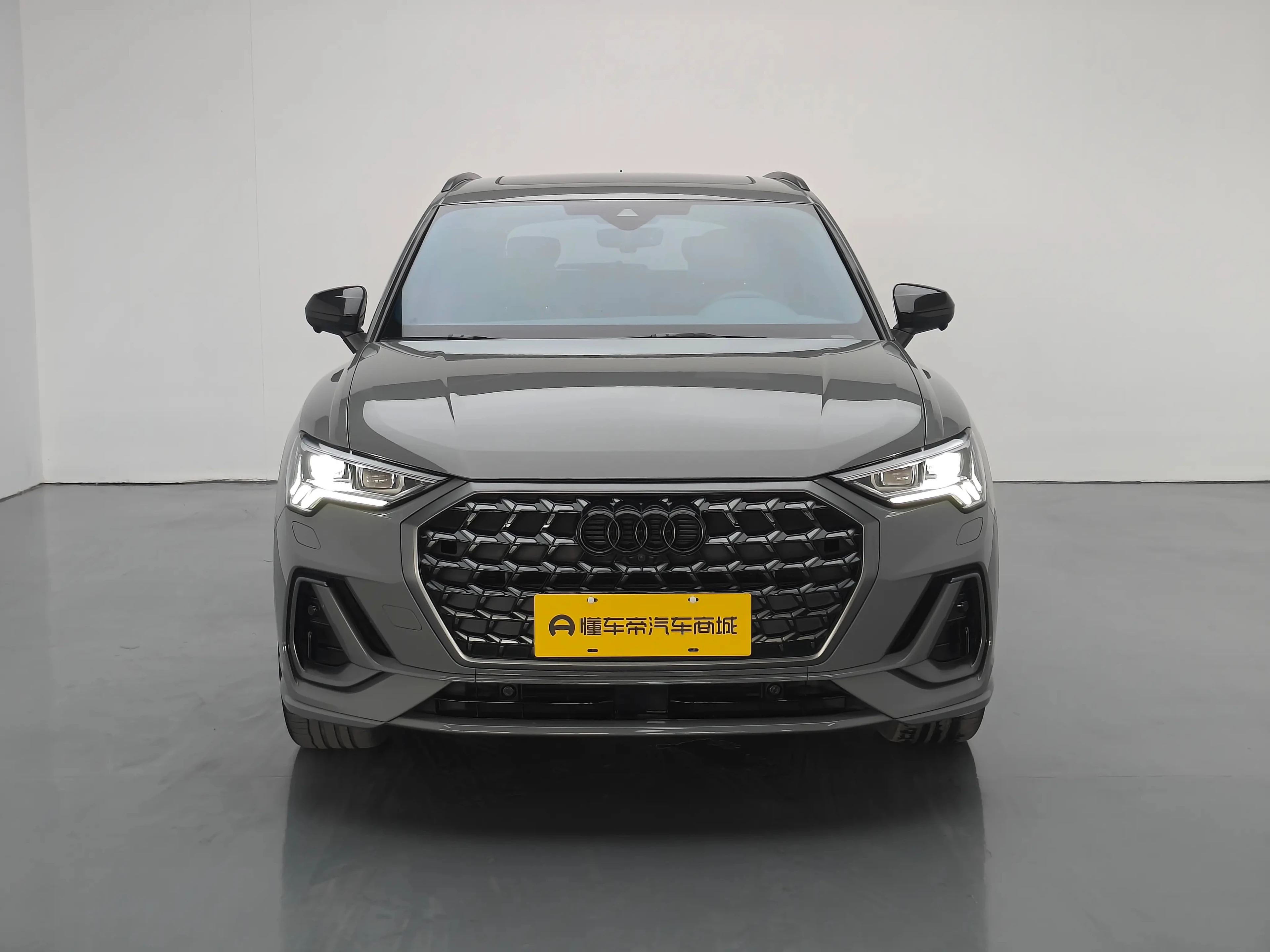 Audi Q3L 35 TFSI Fashion Dynamic Trim - exterior