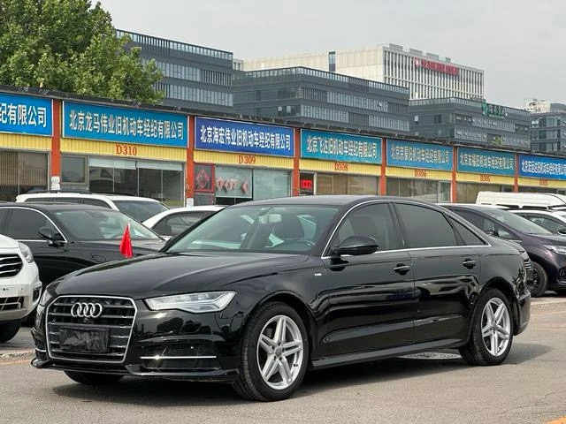 Audi A6L 30 TFSI Luxury 30th Anniversary Edition