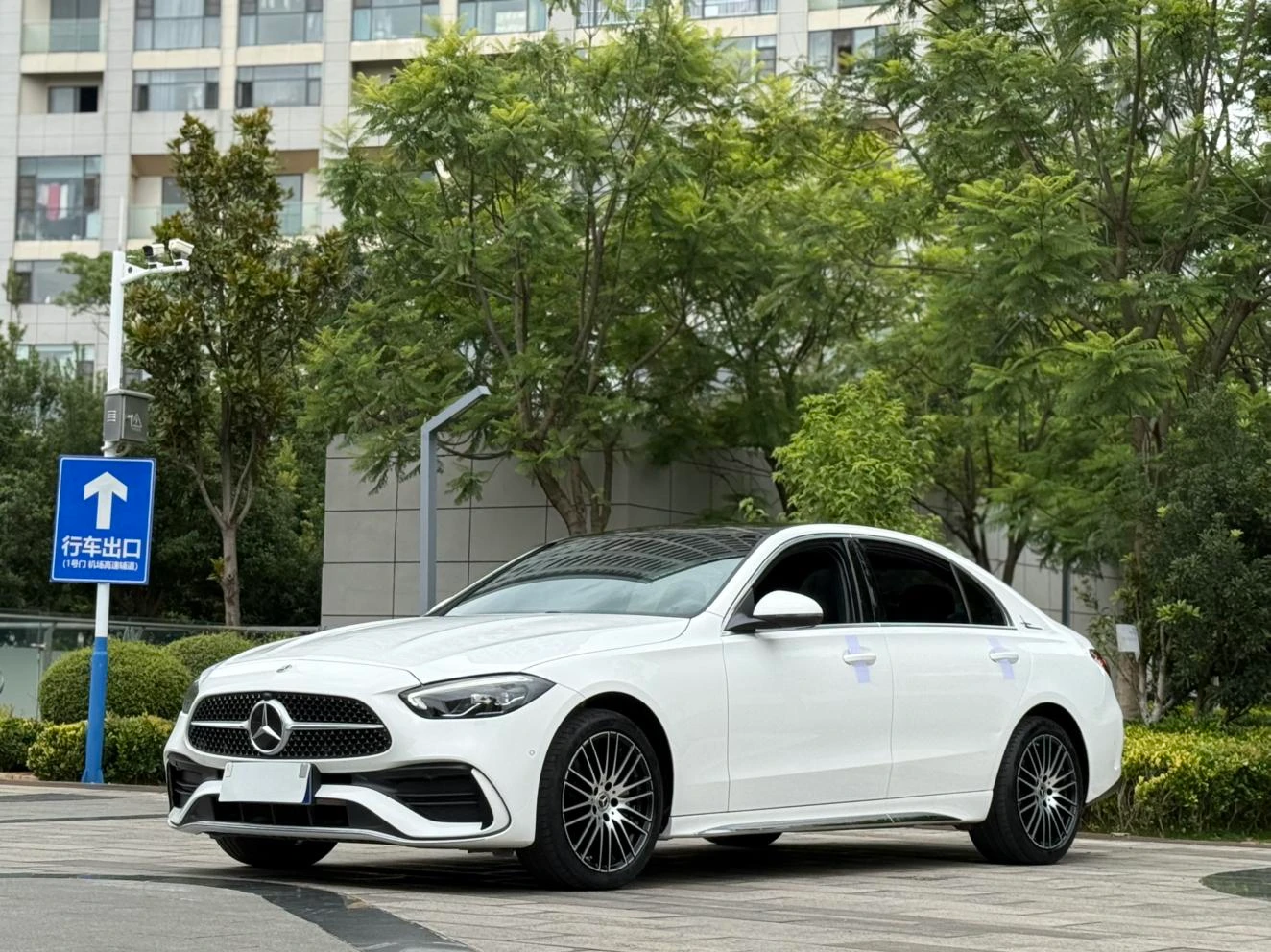 Mercedes-Benz C-Class C260L
