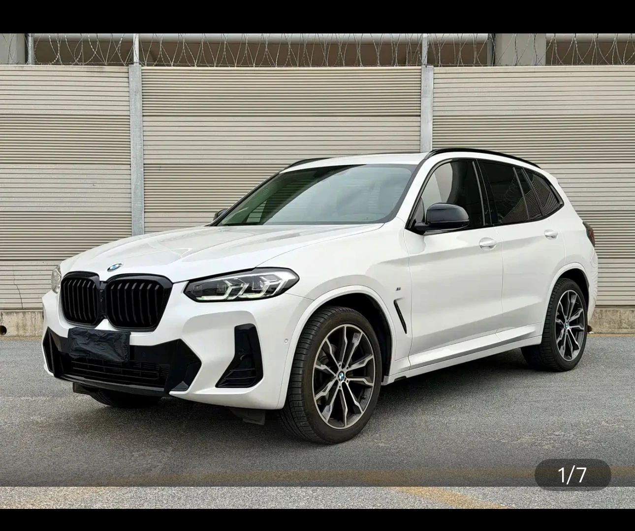BMW X3 Leading Edition M Shadow Package