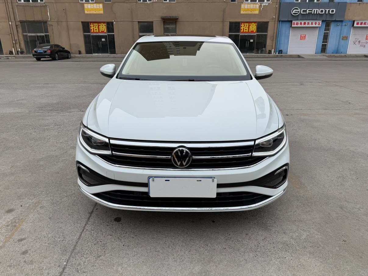 Volkswagen Bora 280TSI DSG Comfort Edition - exterior