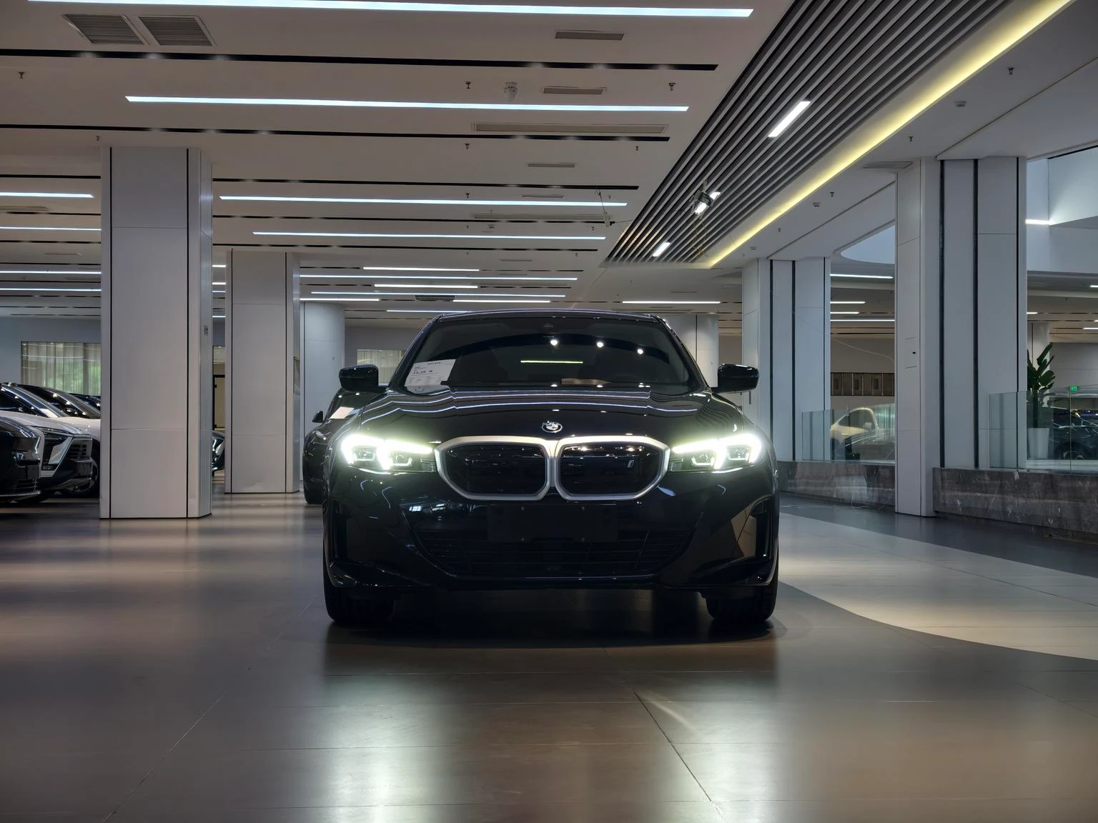 BMW i3 eDrive35L - exterior