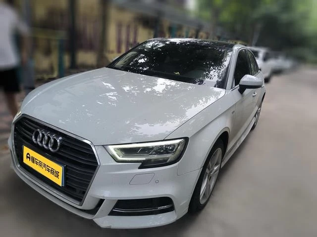 Audi A3 35 TFSI Fashion Trim