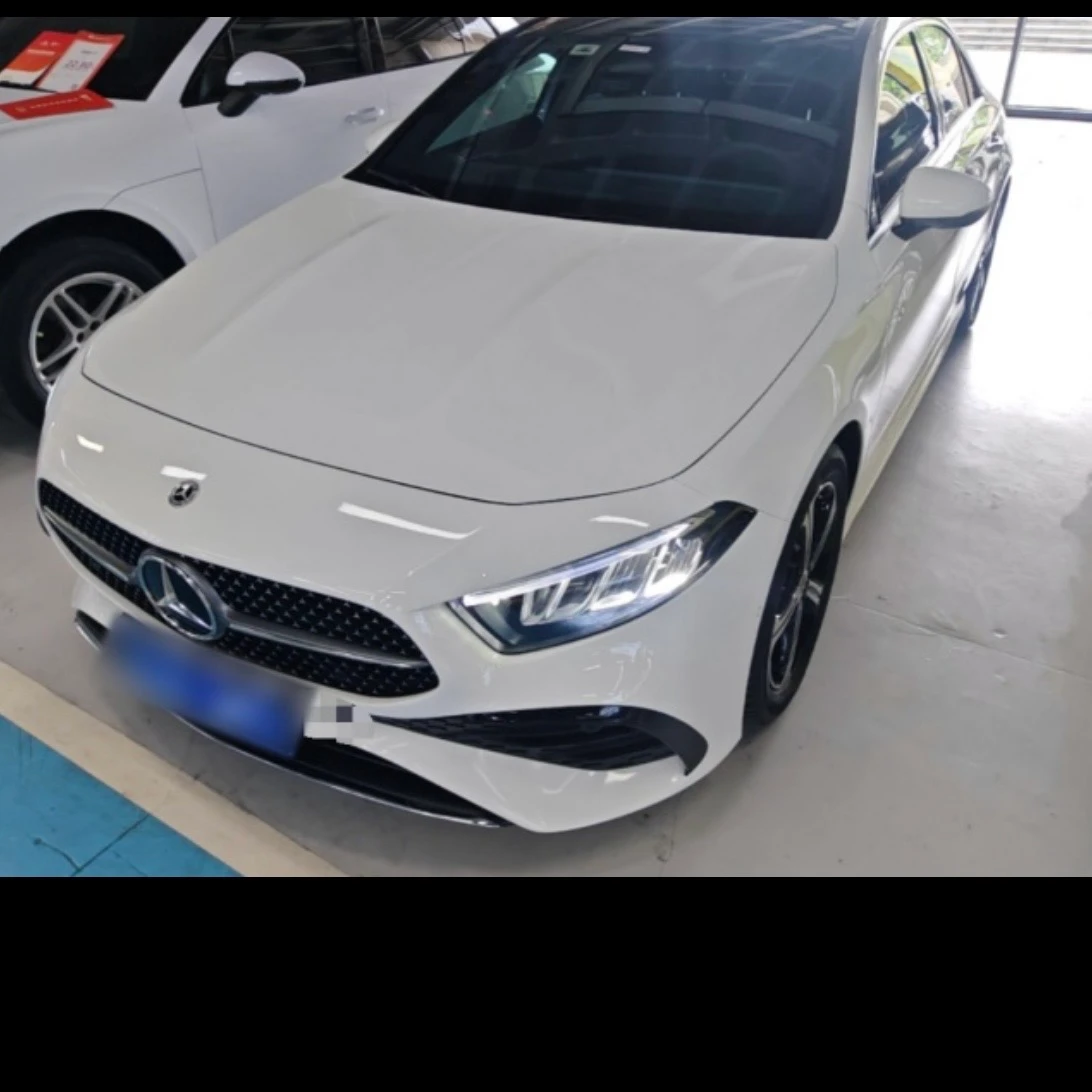 Mercedes-Benz A-Class 200L