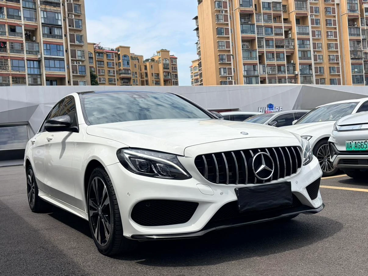 Mercedes-Benz C-Class  200 Sport 4MATIC - exterior