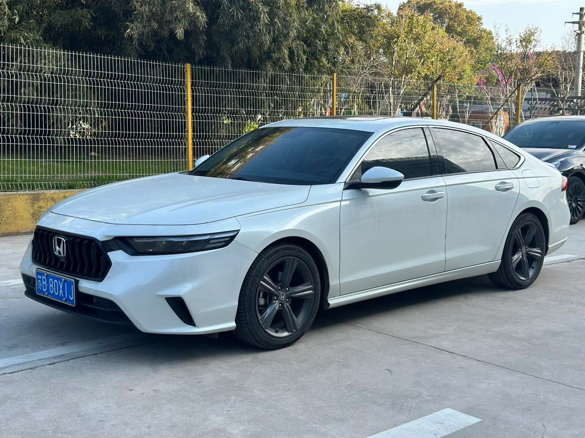 Honda Inspire 260TURBO Elegant Edition