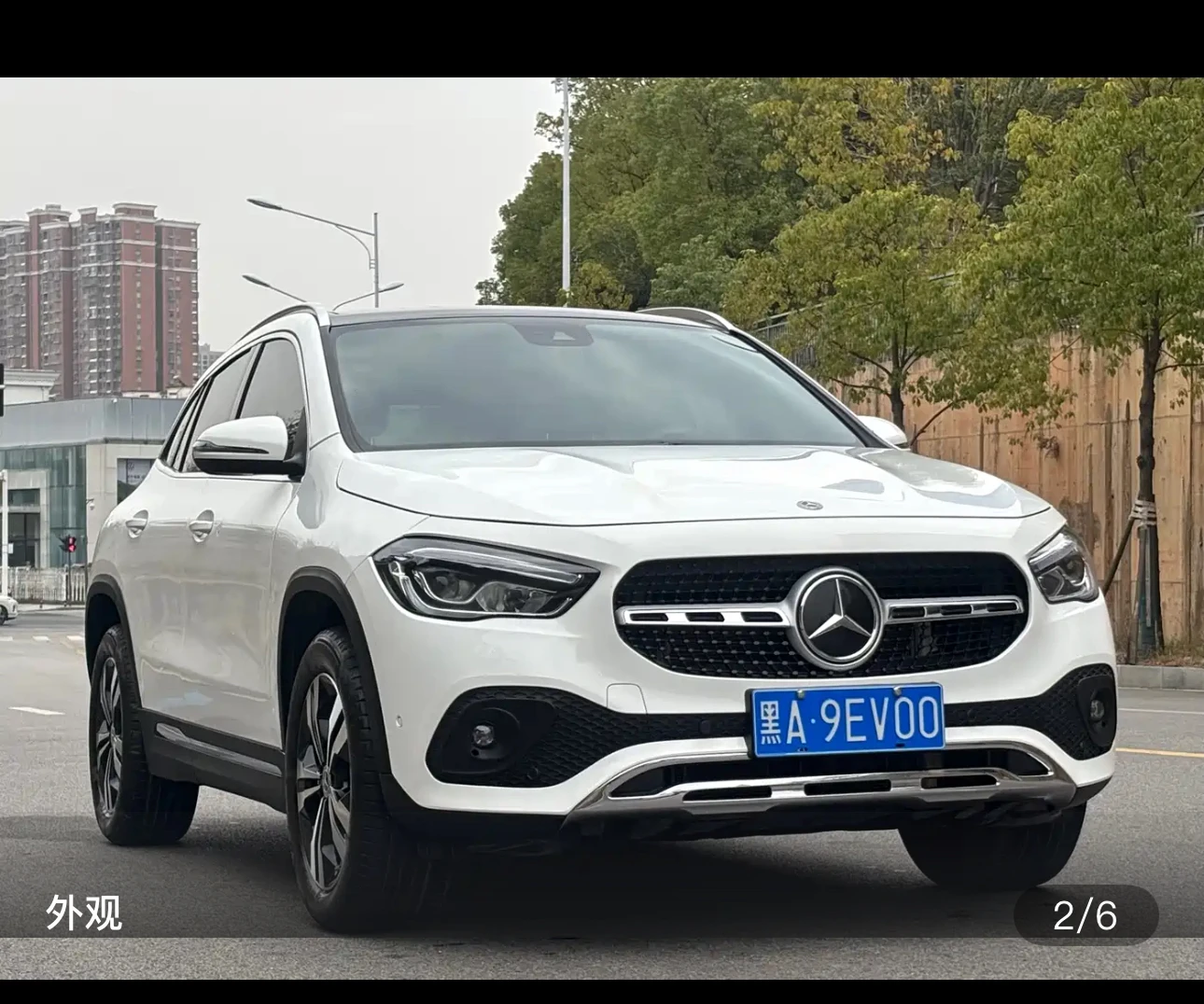 Mercedes-Benz GLA-class 220 - exterior
