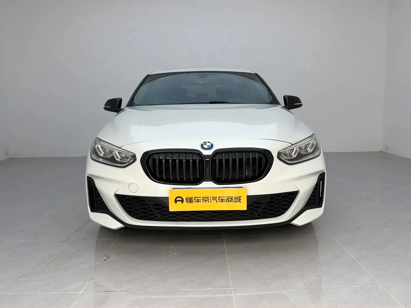BMW 1 Series 125i M Sport Shadow Package - exterior