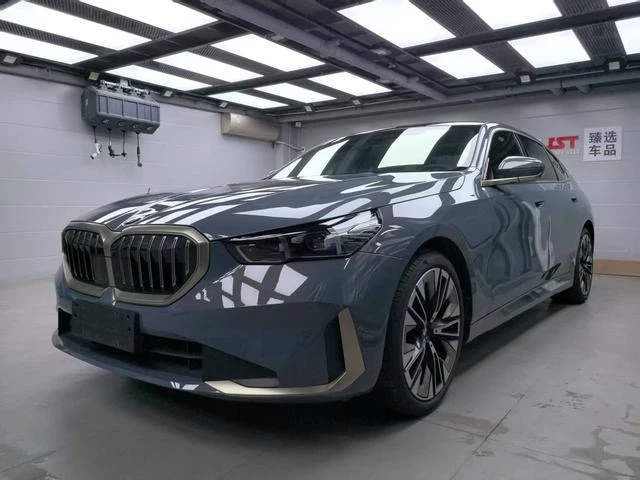BMW 5 Series 530Li Luxury