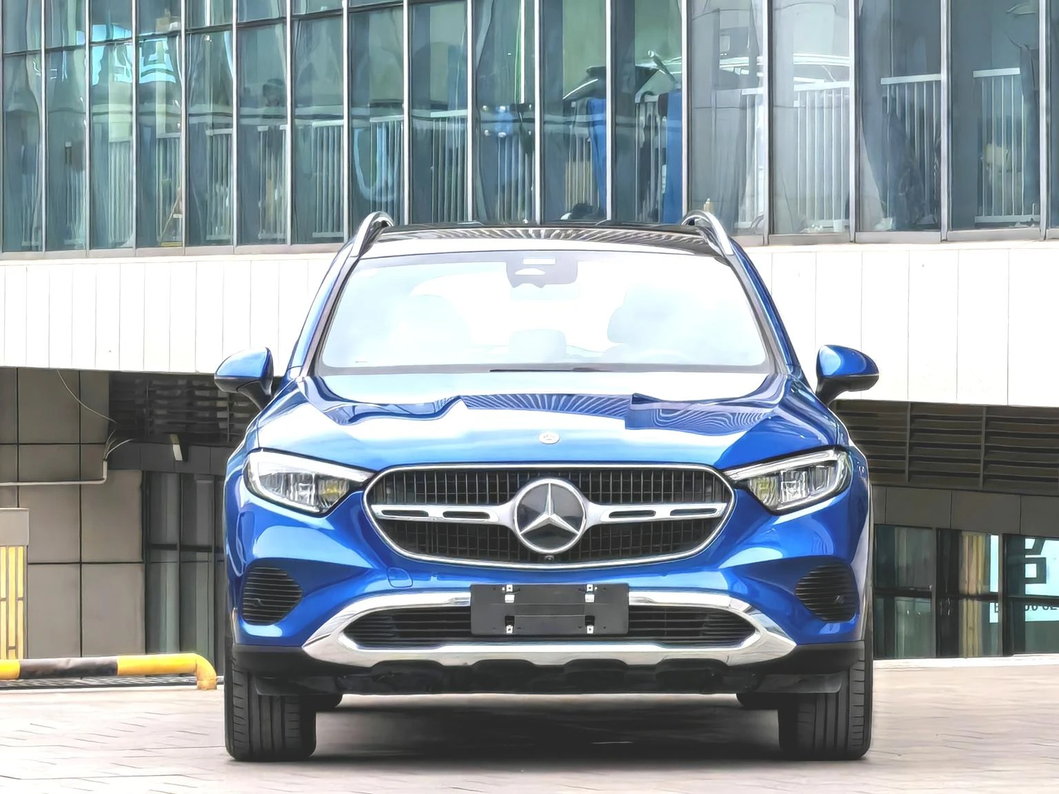 Mercedes-Benz GLC-Class GLC260L 4MATIC