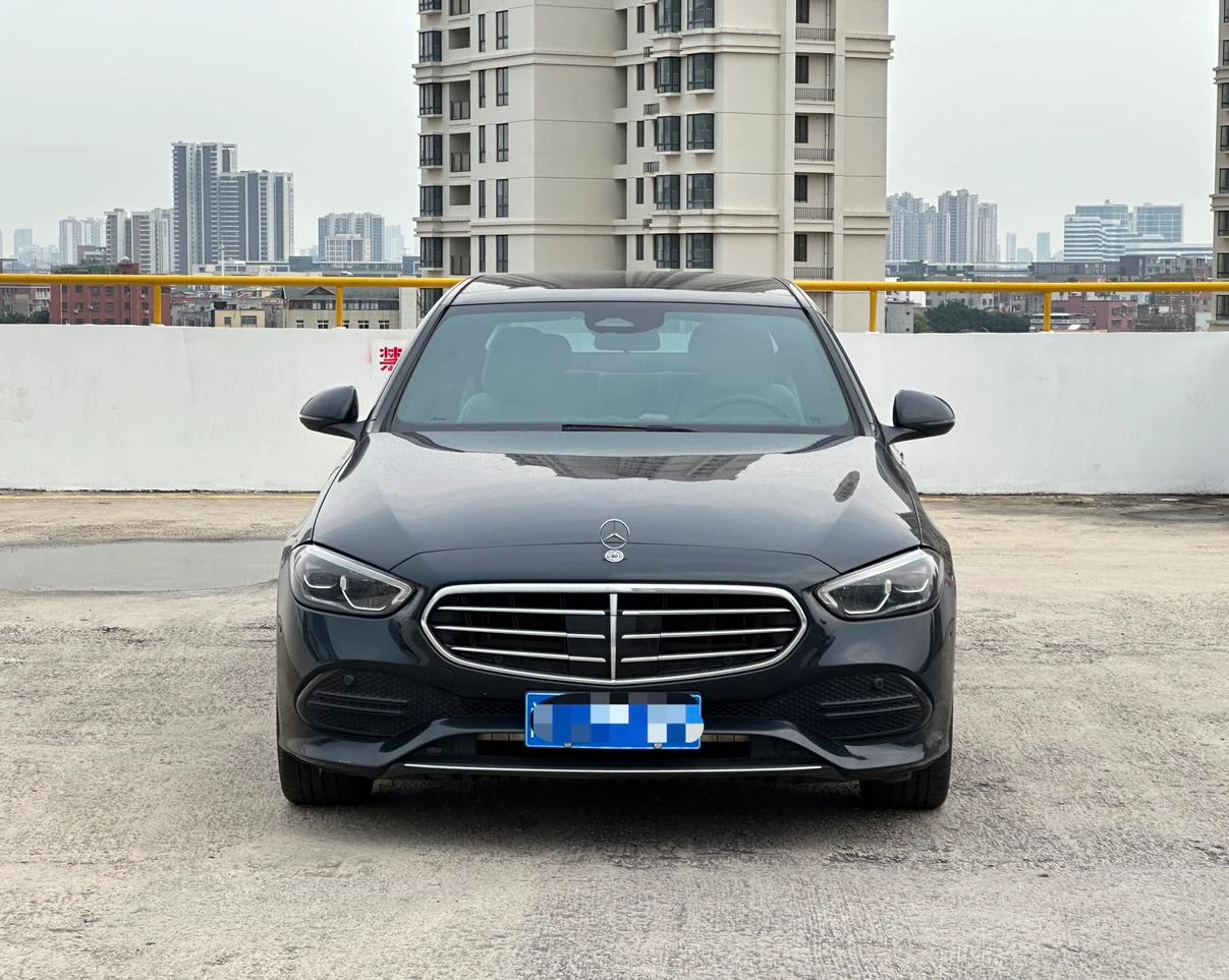 Mercedes-Benz C-Class  260 L - exterior