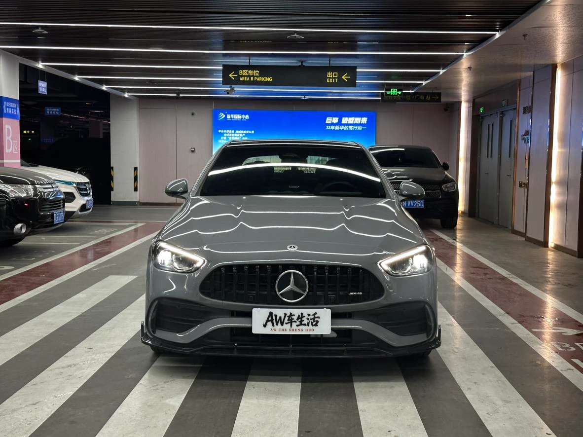 Mercedes-Benz C-Class C260 L Facelift Sport - exterior