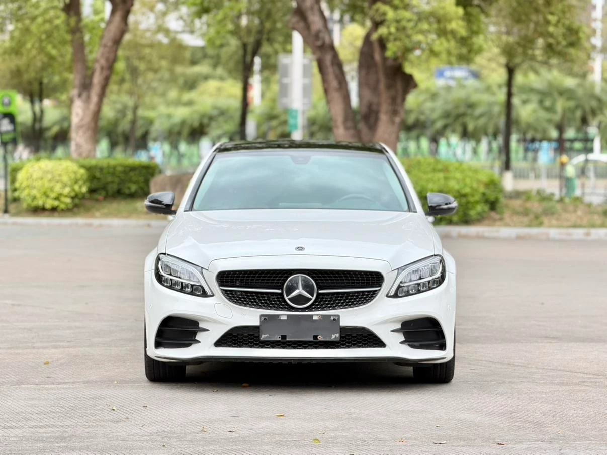 Mercedes-Benz C-Class C260L Sport Edition - exterior