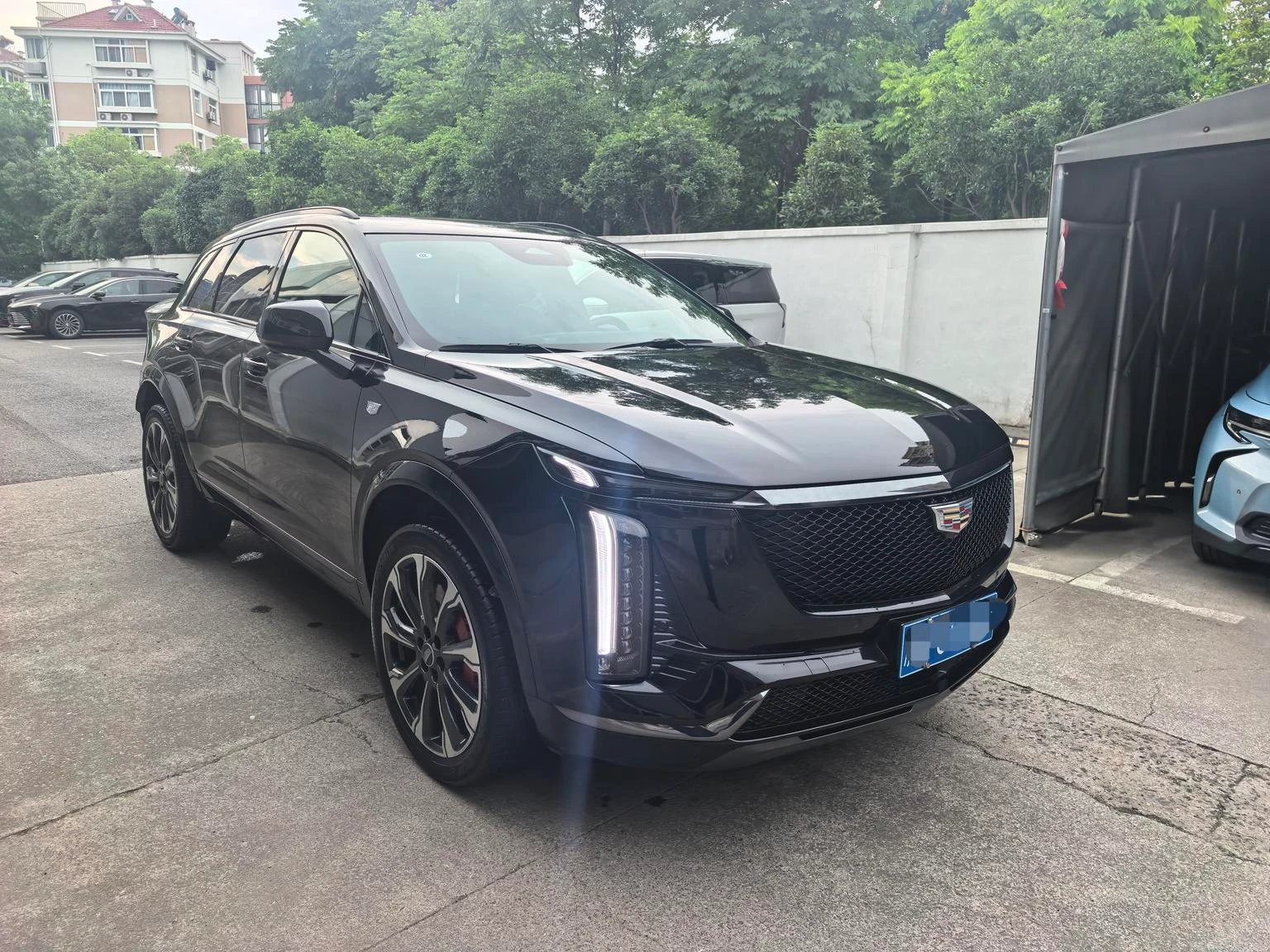 Cadillac XT5 28T AWD Platinum - exterior