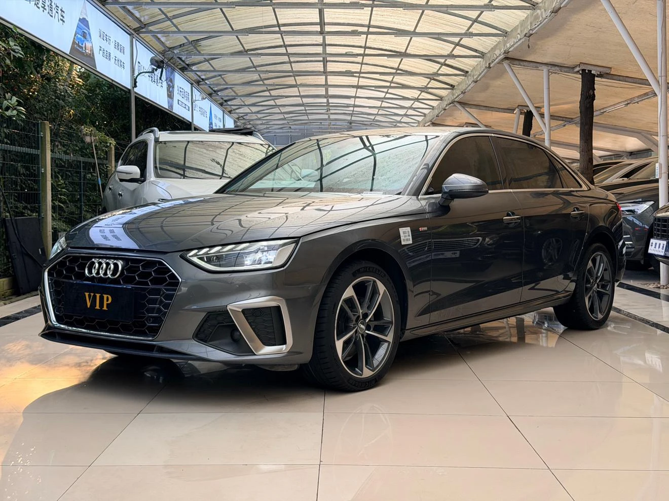 Audi A4L  40 TFSI fashion