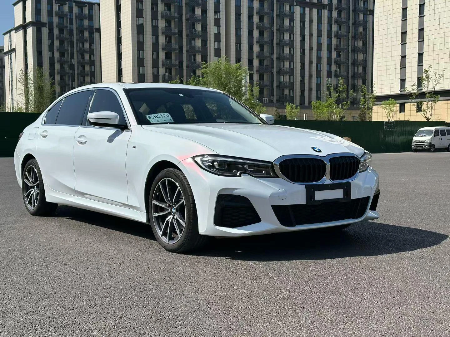 BMW 3 Series 320Li M Sport Package - exterior