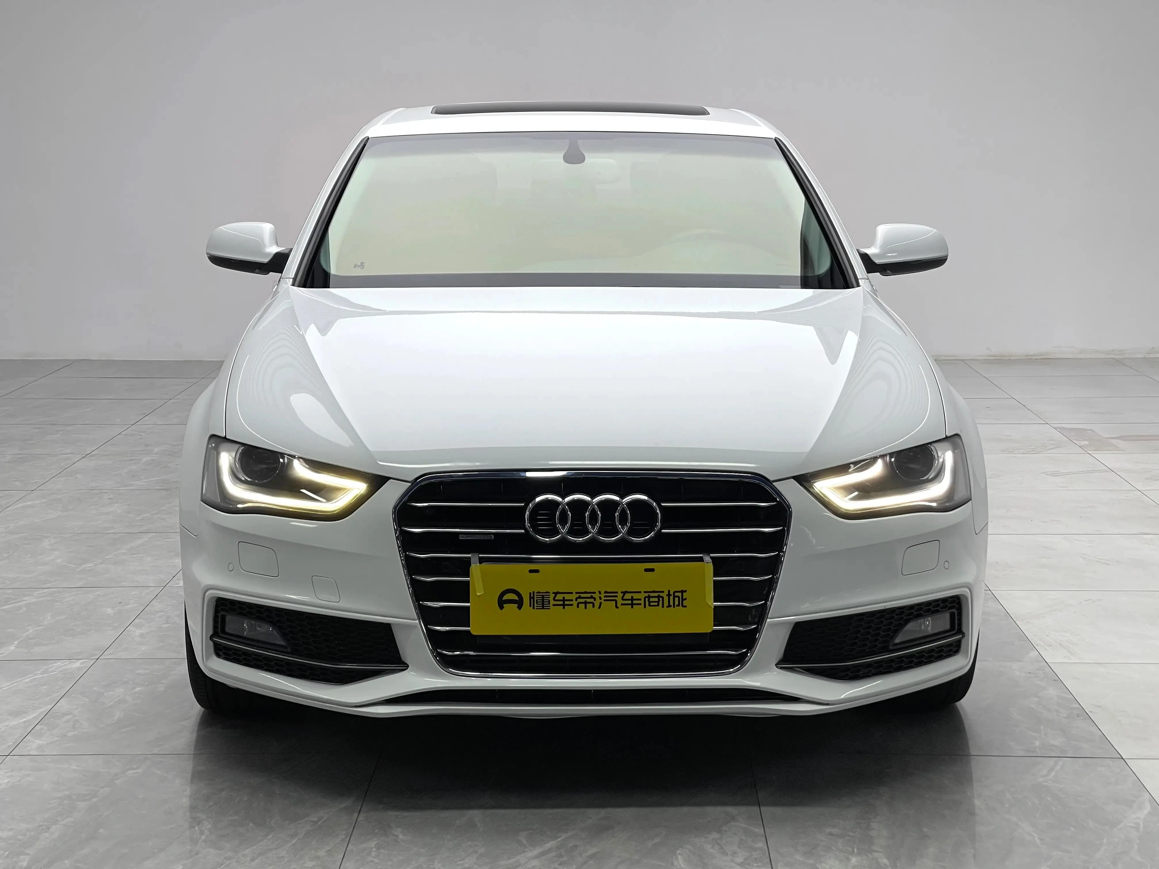 Audi A4L 45TFSI  - exterior