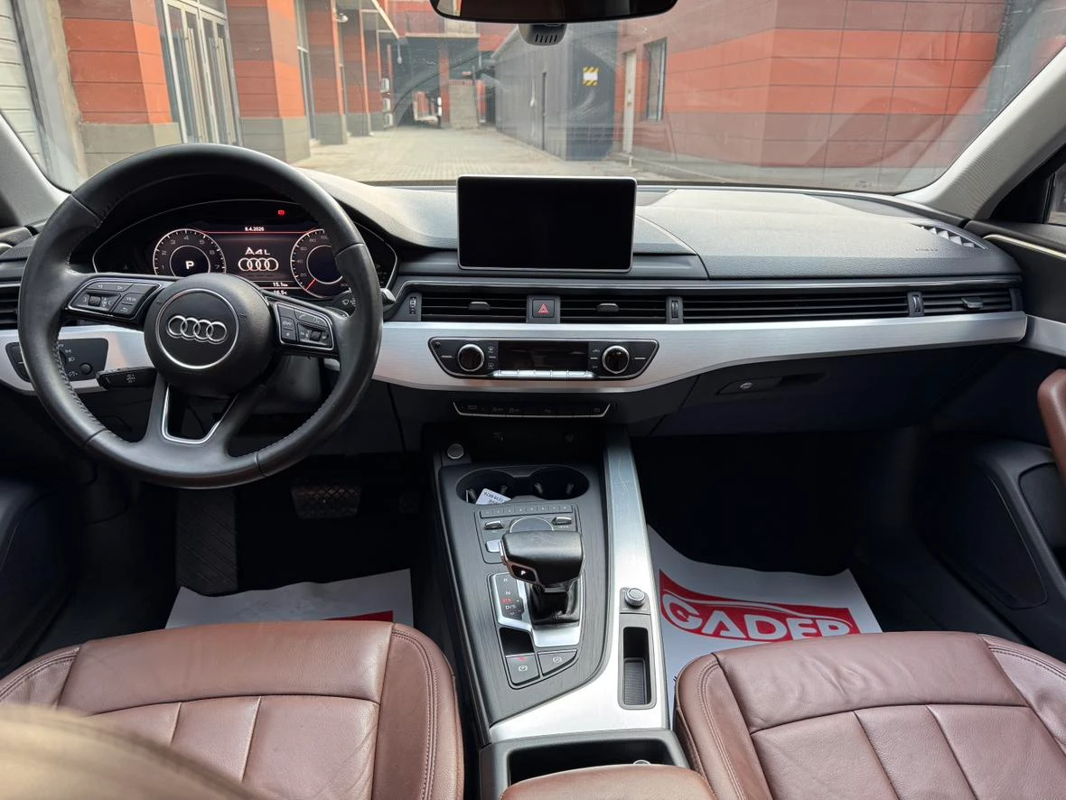 Audi A4L 40 TFSI  - interior