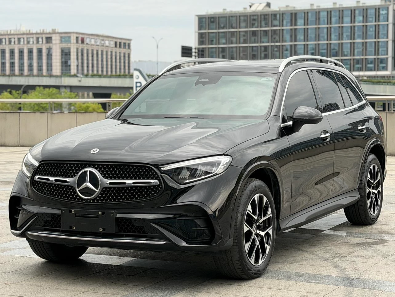 Mercedes-Benz GLC-Class GLC260 L 4MATIC Luxury