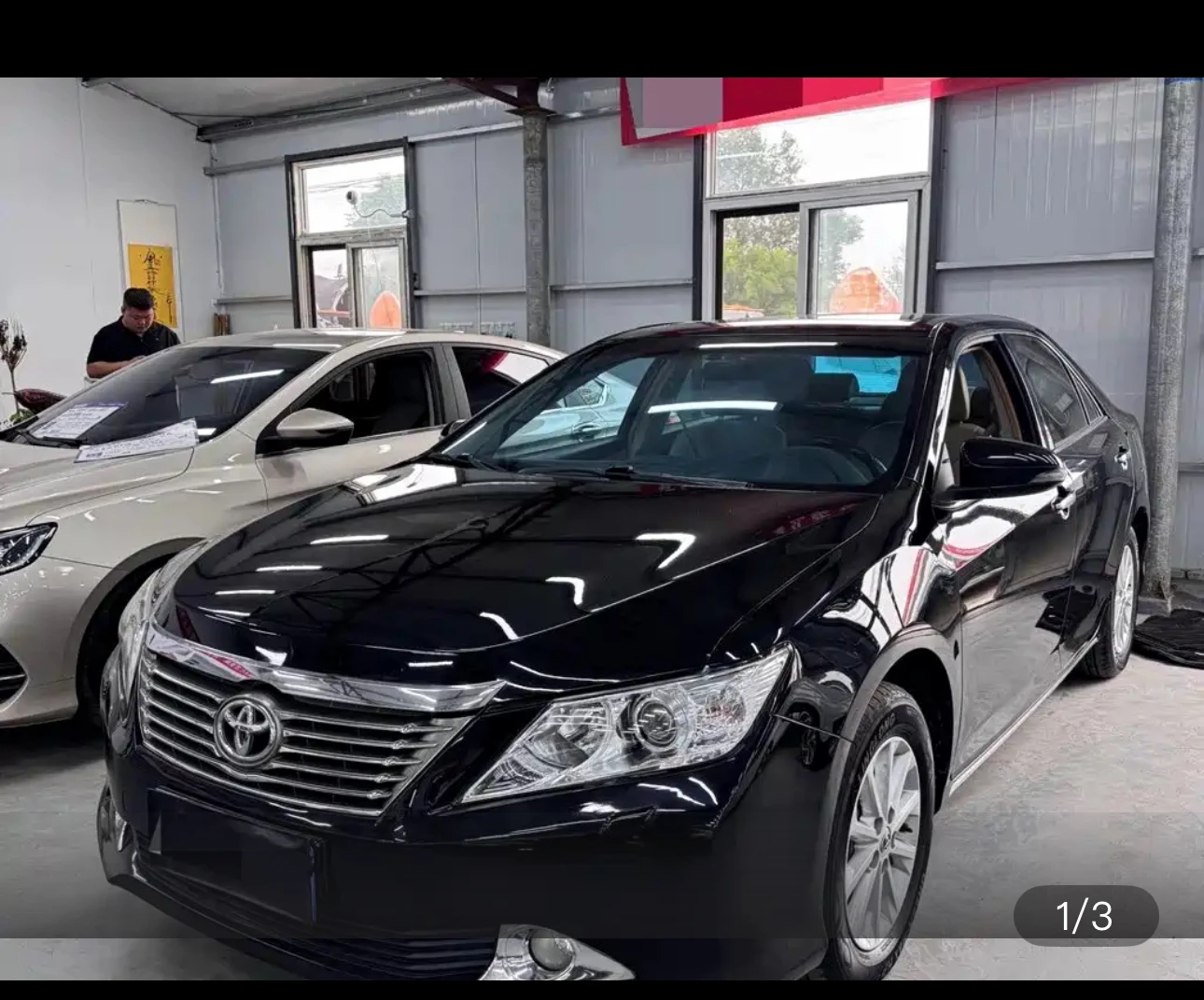 Toyota Camry 2.5G Comfort Edition - exterior