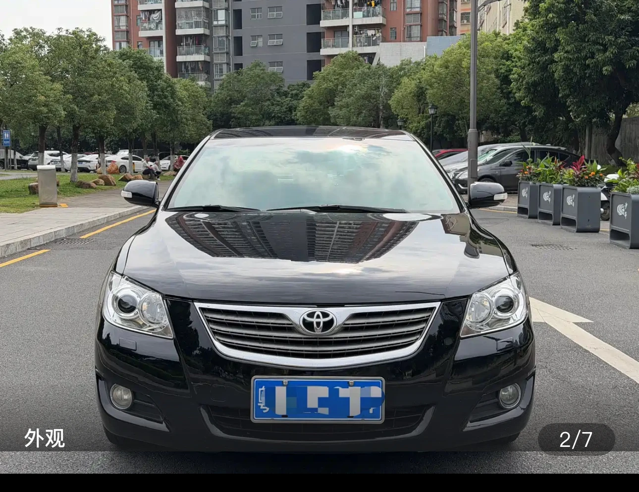 Toyota Camry 240G Luxury Edition - exterior