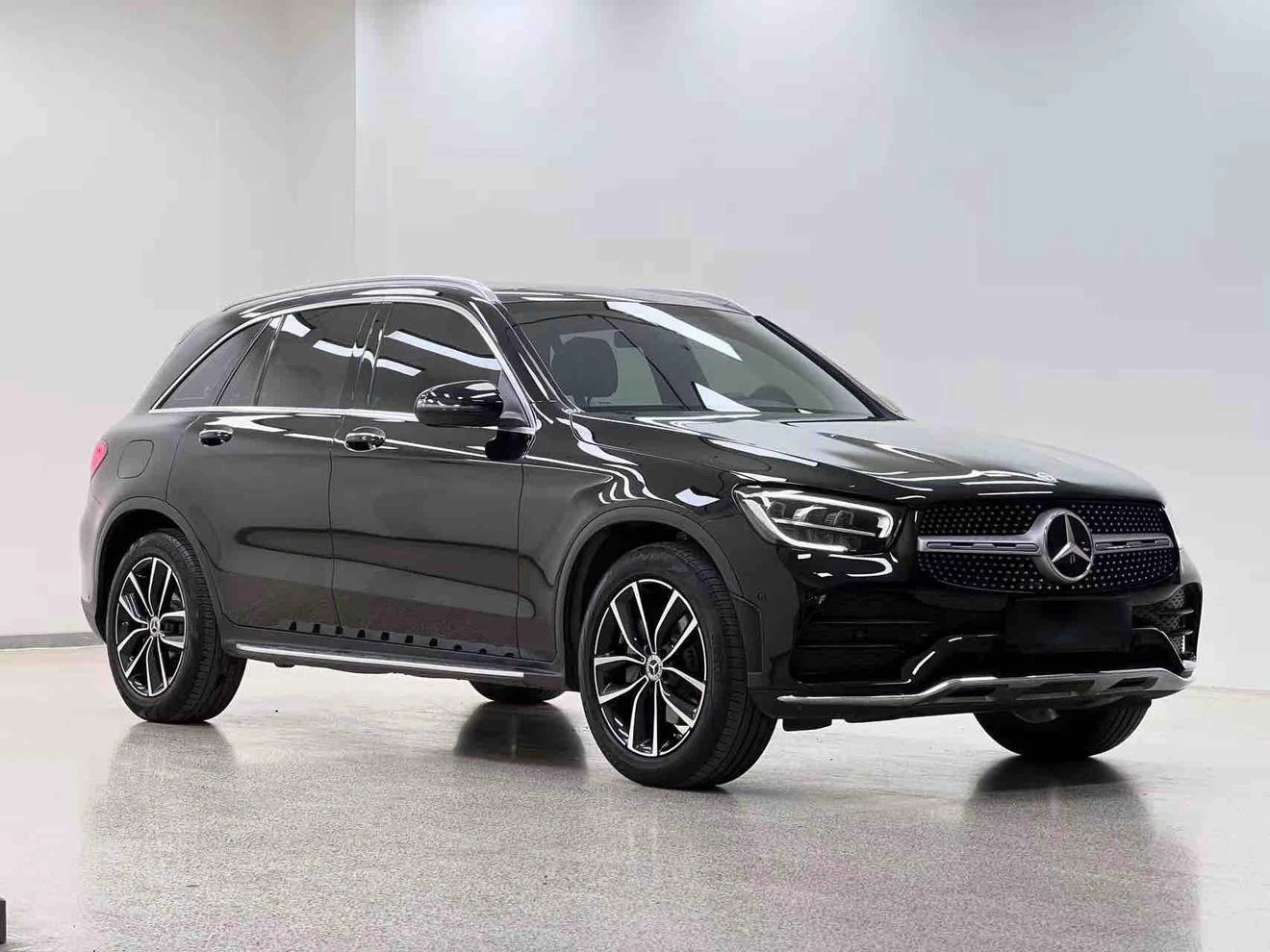 Mercedes-Benz GLC-Class GLC260 L 4MATIC