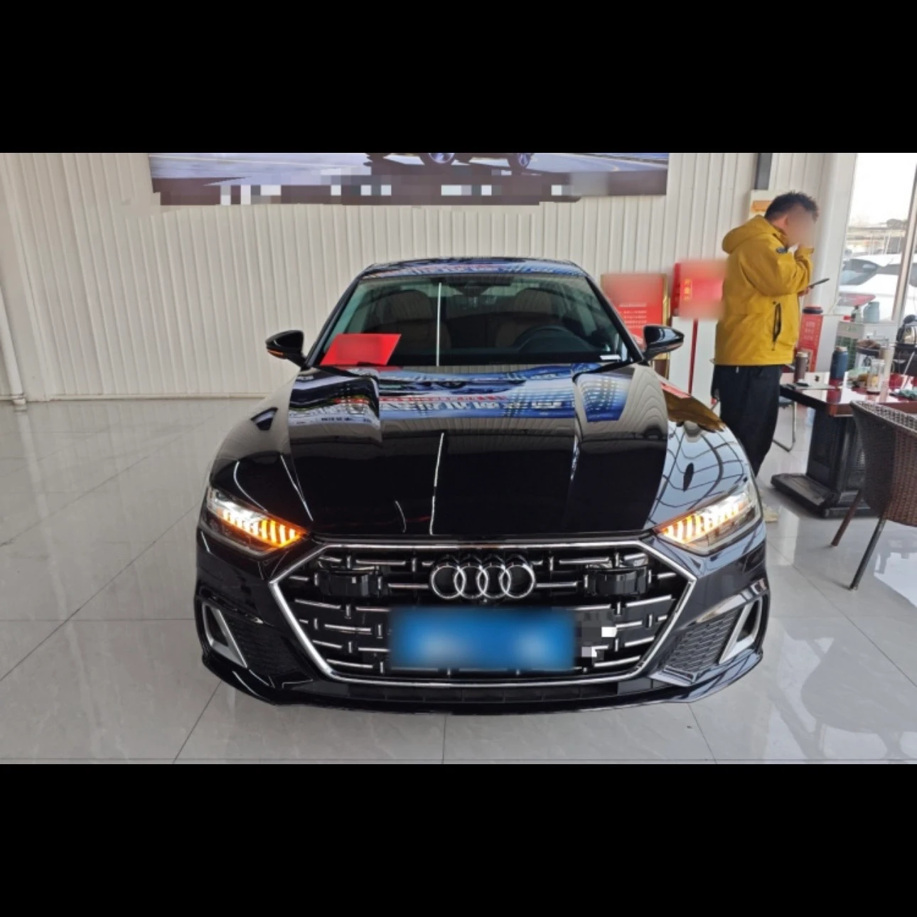 Audi A7L Luxury 45 - exterior