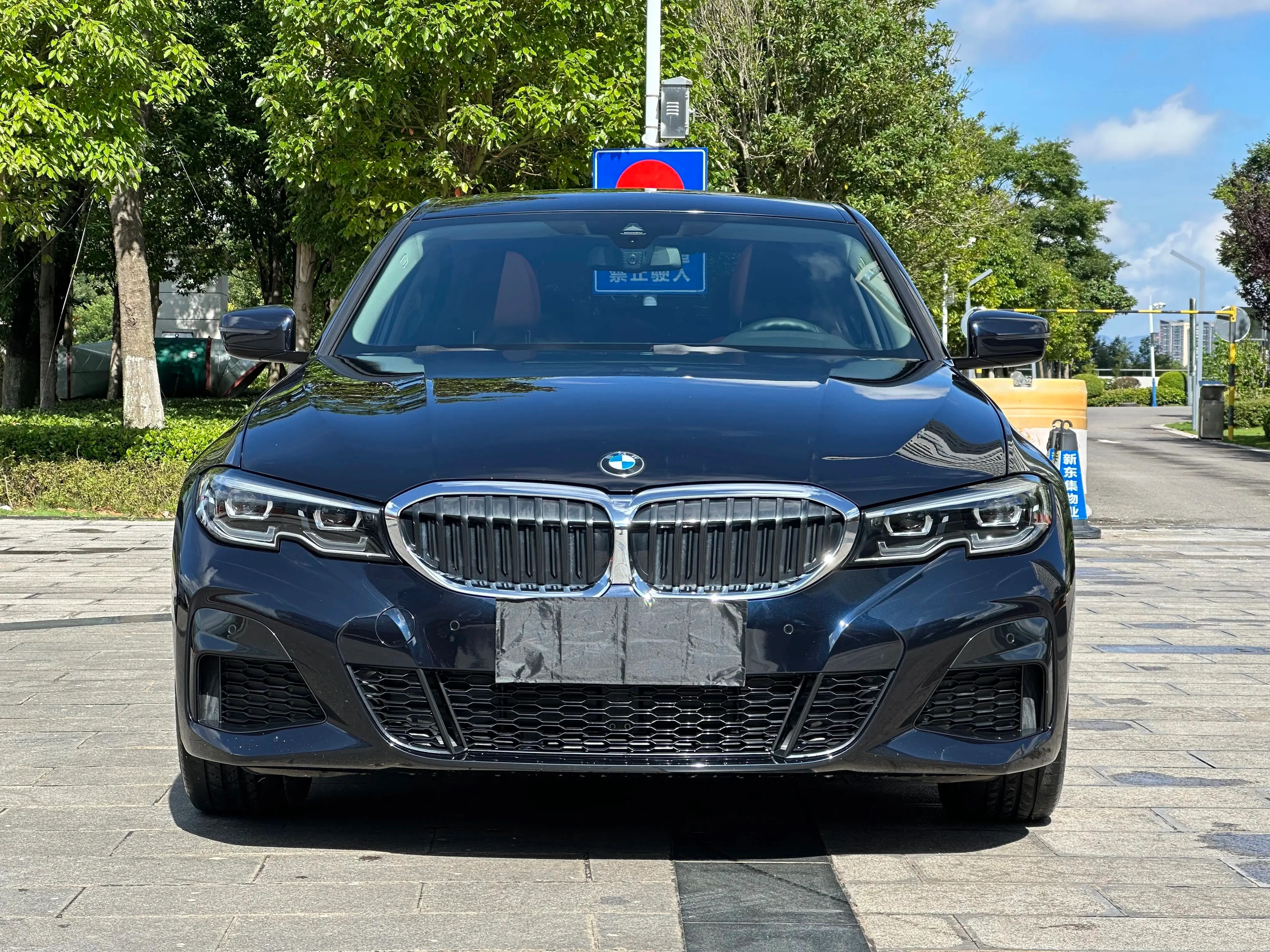 BMW 3 Series 325Li M Sport Package - exterior