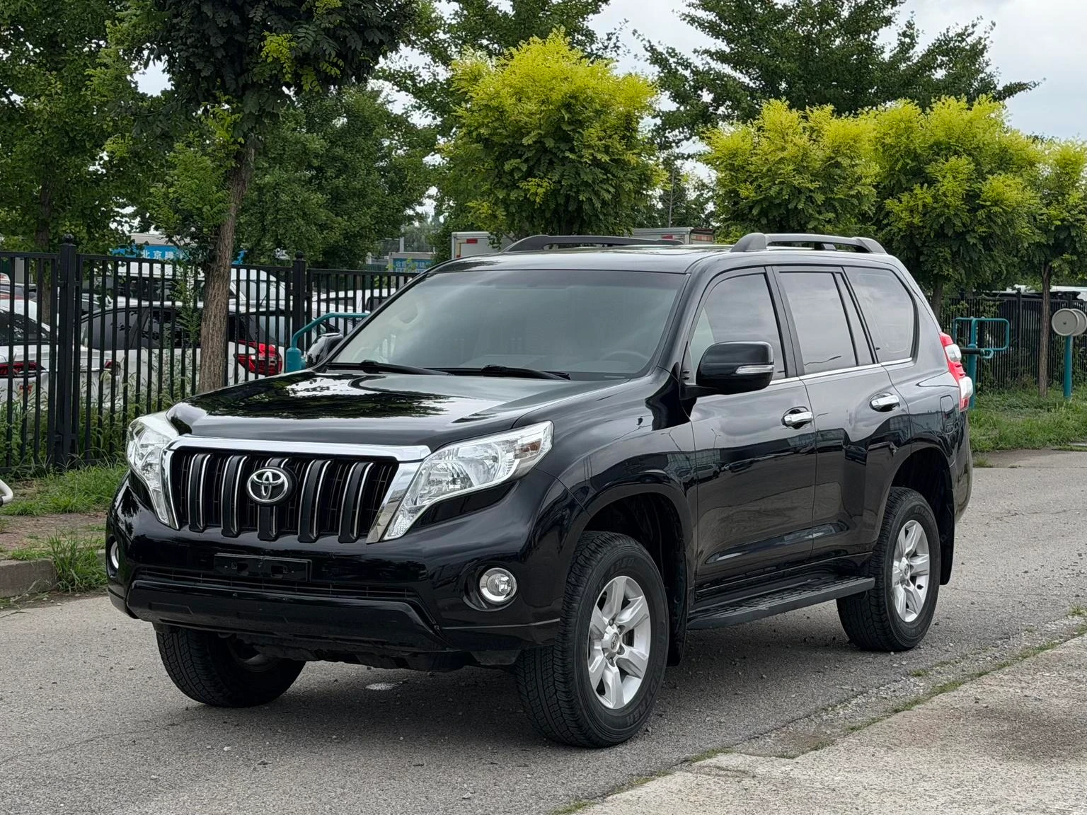 Toyota Prado