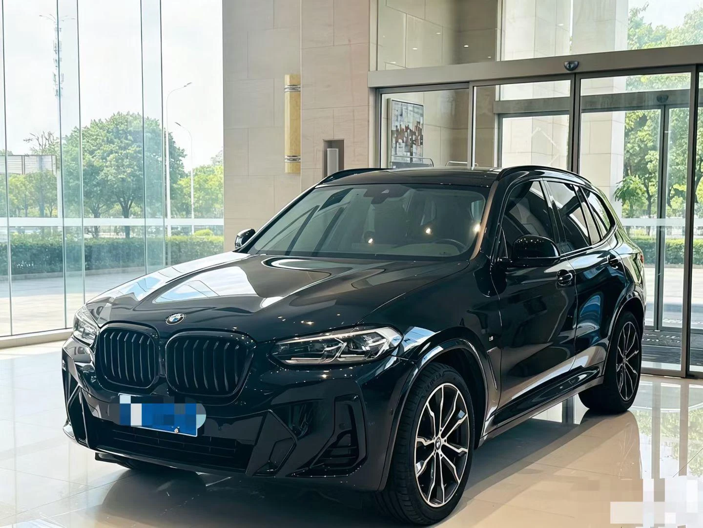 BMW X3 xDrive30i M Sport Shadow Edition