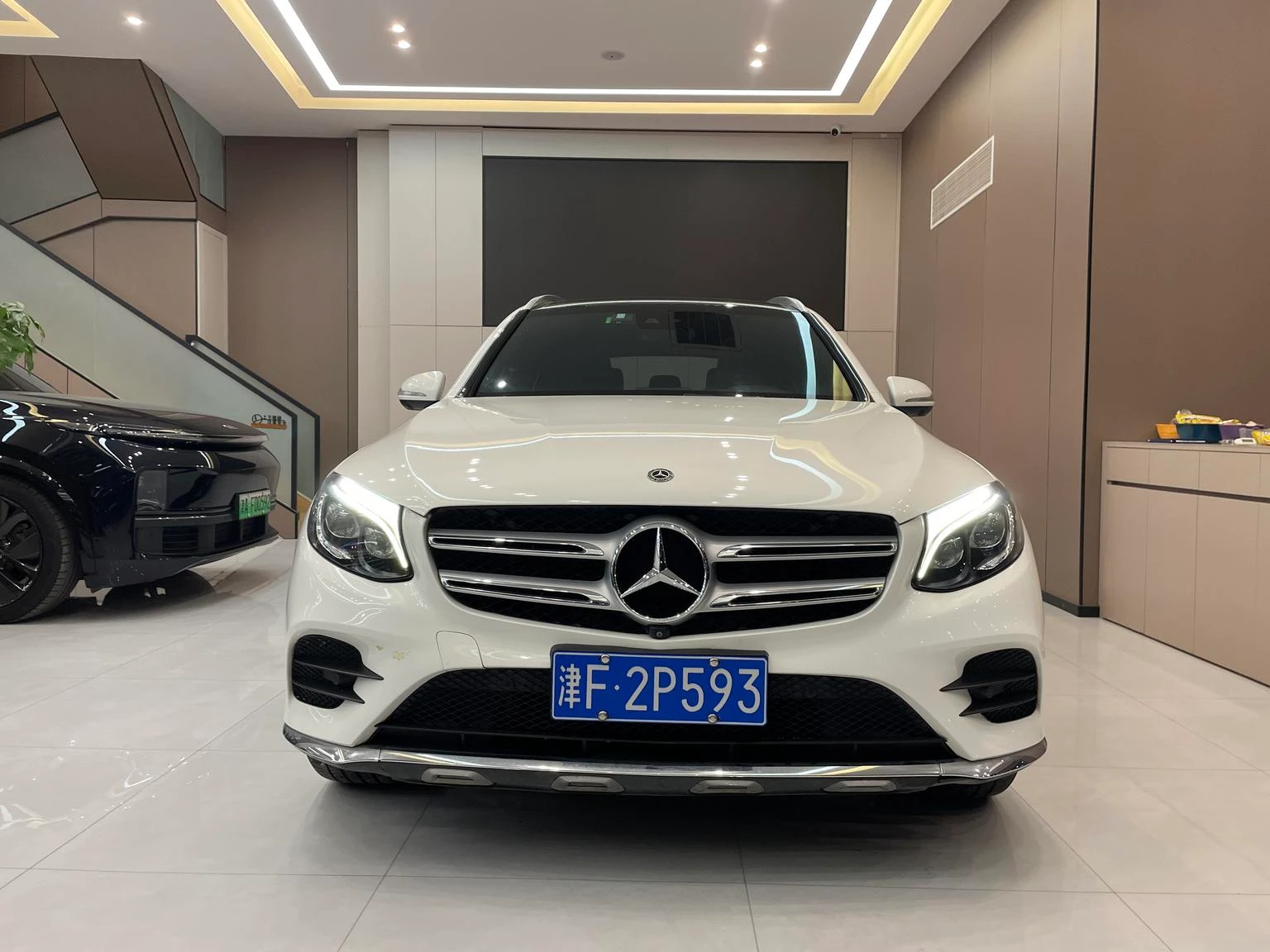 Mercedes-Benz GLC300 4MATIC Facelift - exterior