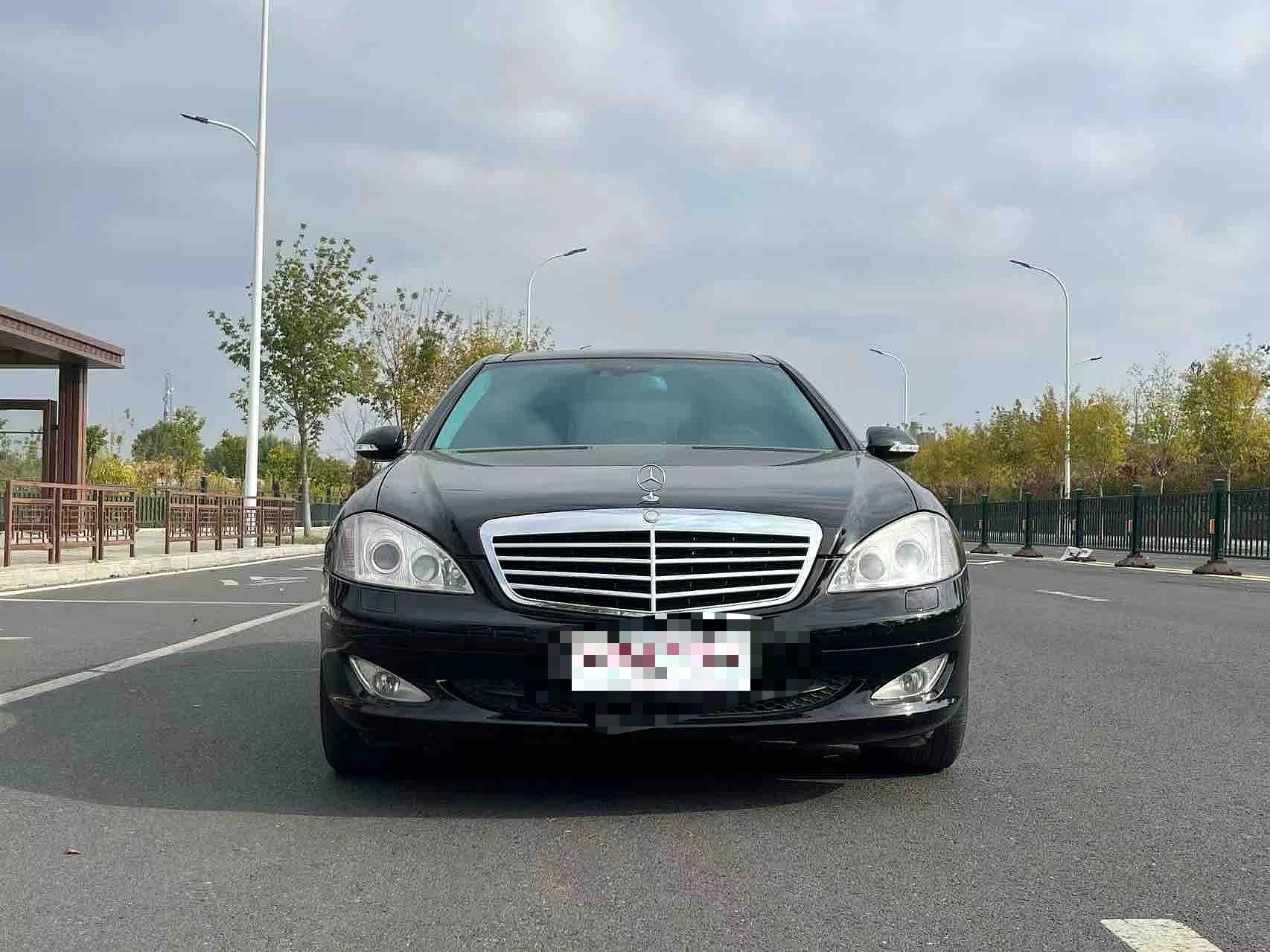 Mercedes-Benz S350L - exterior